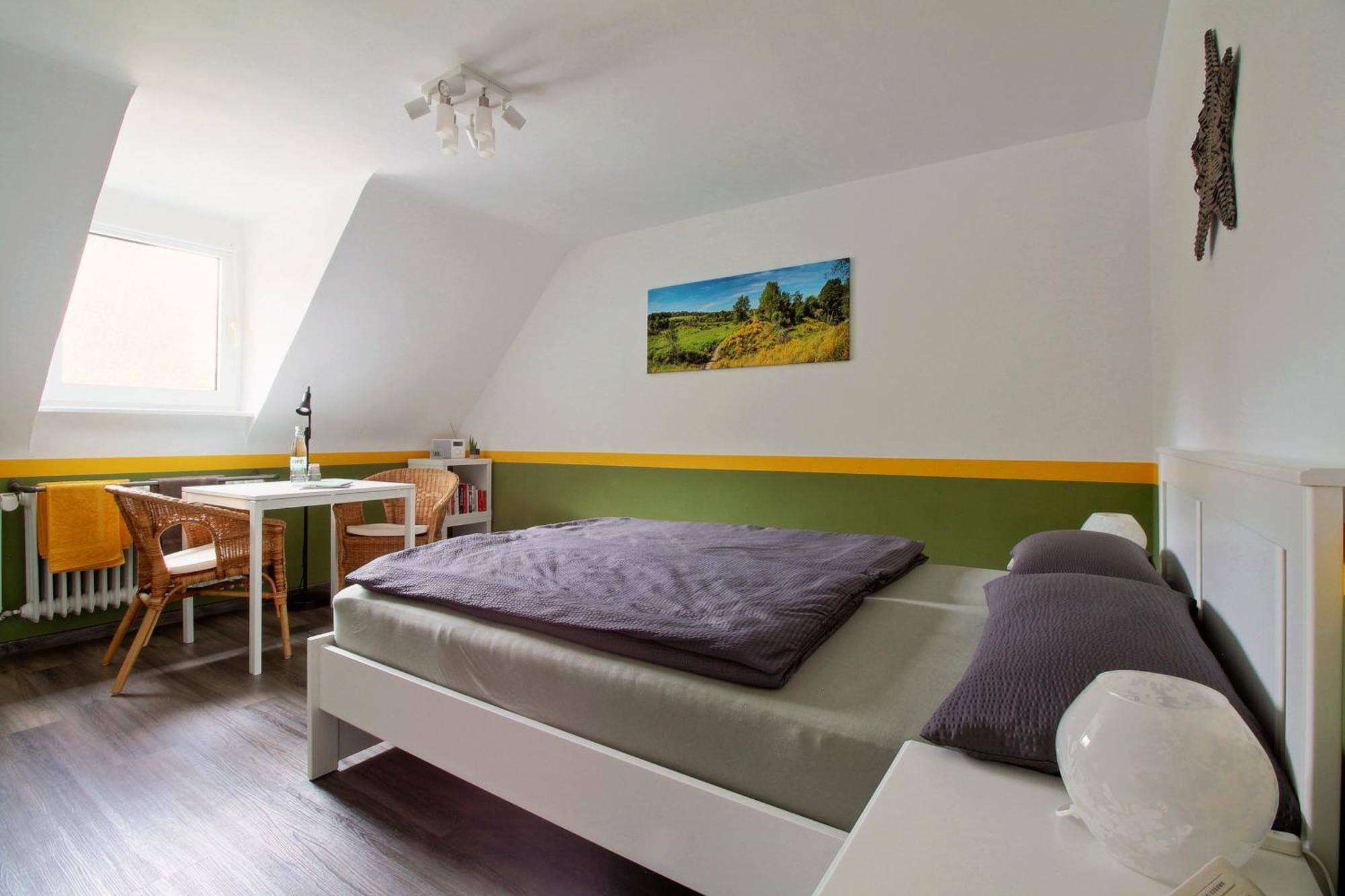 Toms Gaestehaus Schleiden Oda fotoğraf