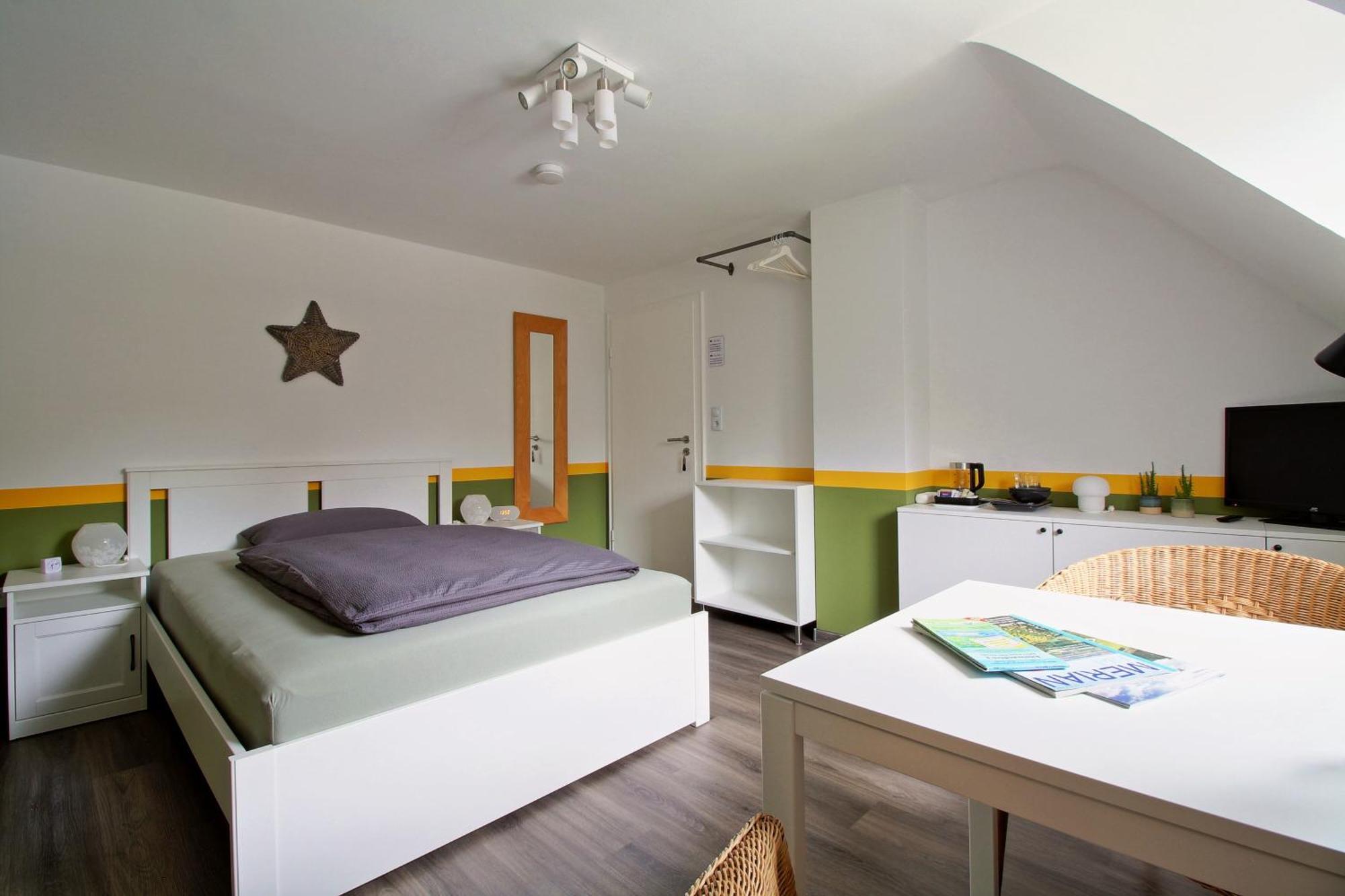 Toms Gaestehaus Schleiden Oda fotoğraf